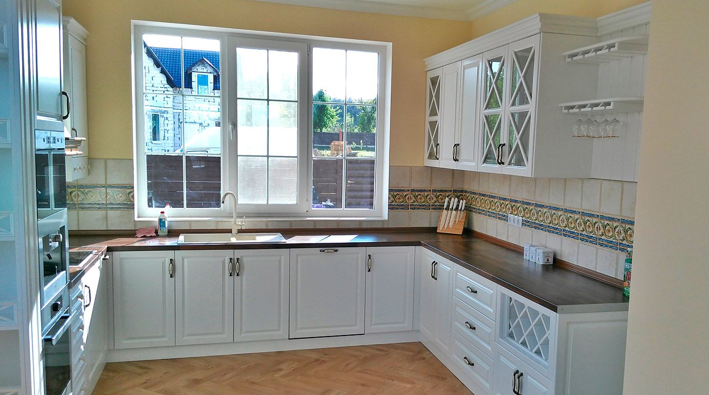 Кухня в стиле кантри. Осыковое